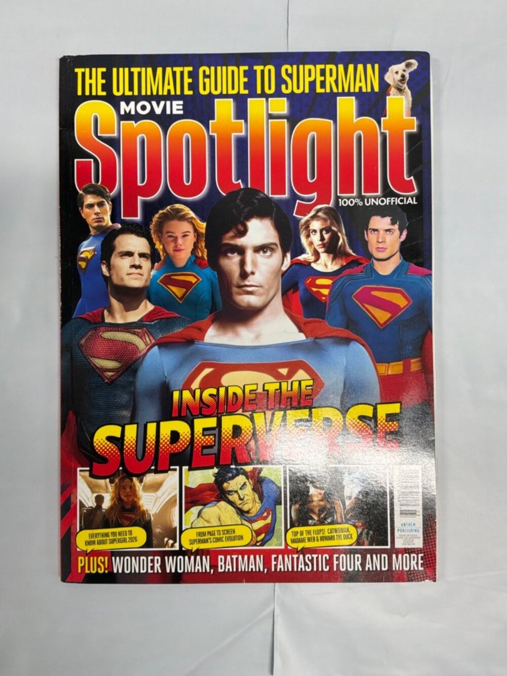 Spotlight Magazine The Ultimate Guide to Superman Inside the Superverse NEW